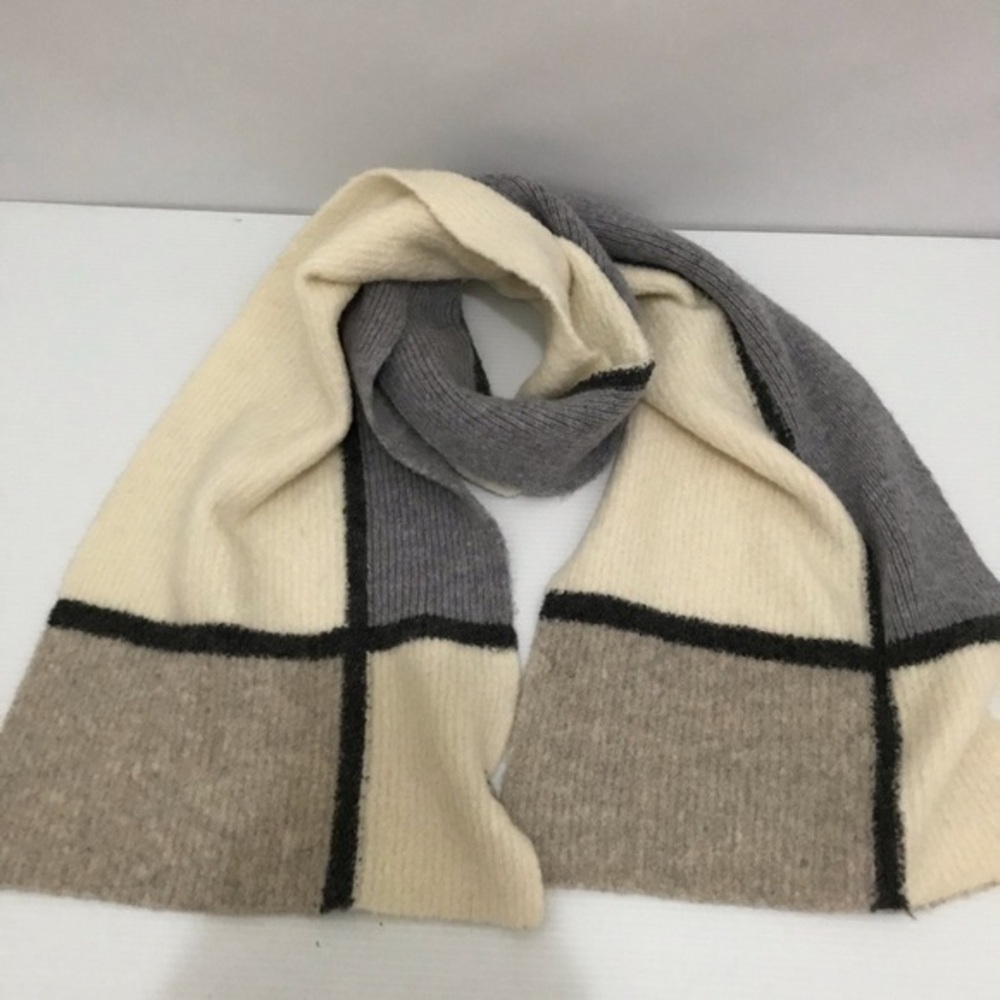 Roeckl Funhouse Scarf Women's Color Block Scarf in Cream, Gray, and Tan